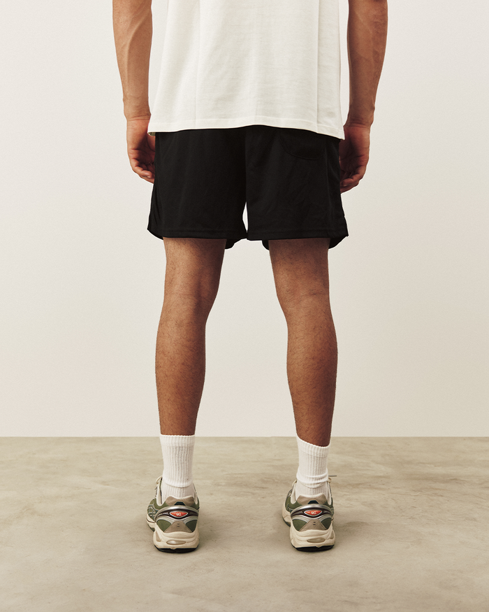 MESH SHORT IN BLACK