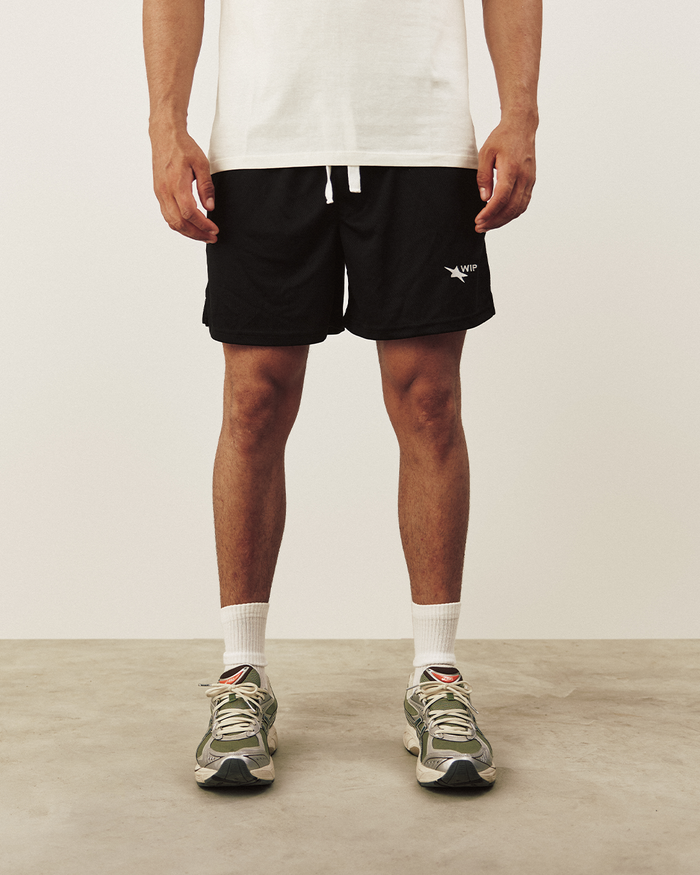 MESH SHORT IN BLACK